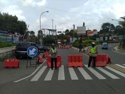 One Way Arah Jakarta Diberlakukan di Puncak Bogor