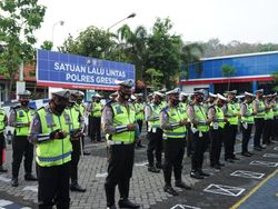 Ratusan Personel Polisi Disiagakan Selama Libur Panjang di Gresik