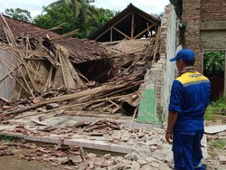3 Orang Luka Akibat Rumah Ambruk di Ciamis