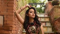 Gaya Sarah Menzel, Anak Bos Resort Bali Kekasih Anak Anang-Krisdayanti