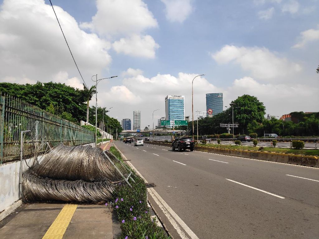 Cuti Bersama Masih Ada Demo Hari Ini di Jakarta, Hindari Ruas Jalan Berikut Cuti Bersama Masih Ada Demo Hari Ini di Jakarta, Hindari Ruas Jalan Berikut