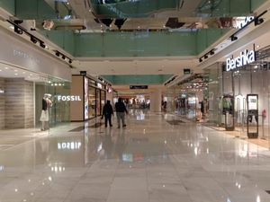 Siap-siap, Pengunjung Mal Diramal Melonjak saat Long Weekend