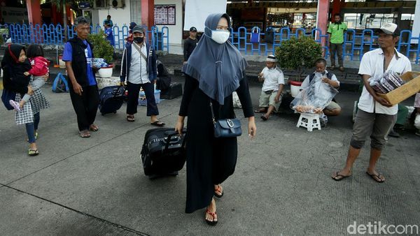 Terkini! Suasana di Terminal Kampung Rambutan
