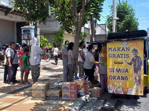Usai Viral, Warga Surabaya yang Berbagi Makanan Gratis Kebanjiran Sumbangan