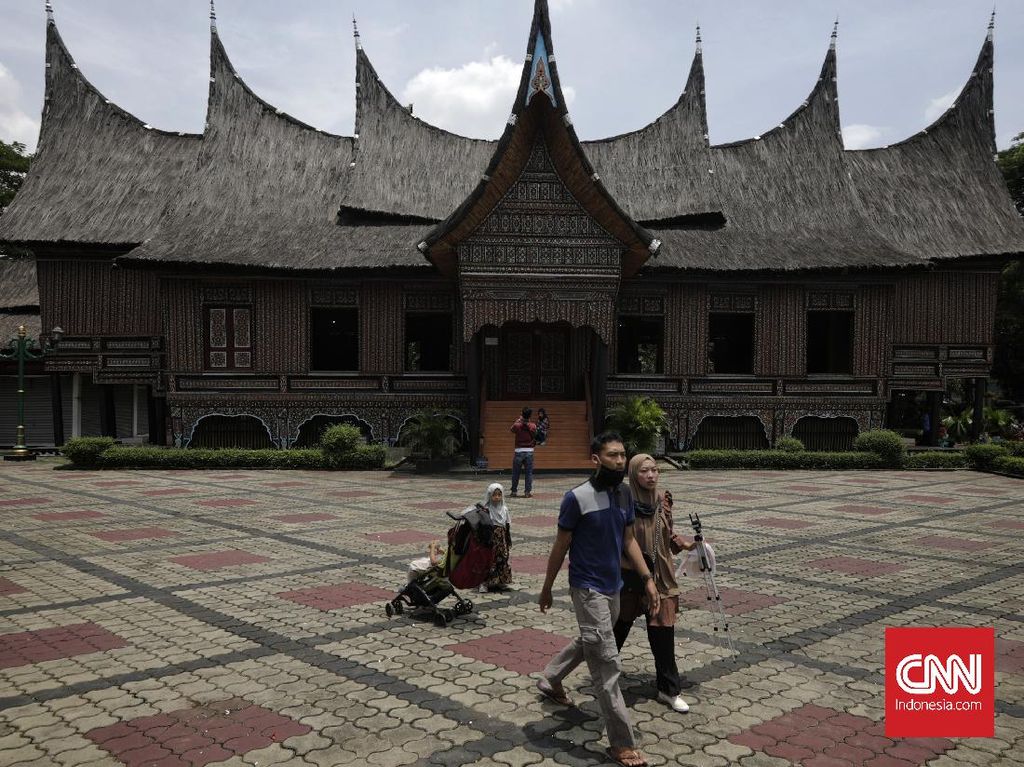 Akhirnya Pemerintah Ambil Alih Pengelolaan TMII Akhirnya Pemerintah Ambil Alih Pengelolaan TMII