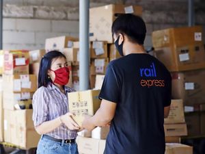 Cara KAI Hadir dan Berkontribusi di Tengah Pandemi Cara KAI Hadir dan Berkontribusi di Tengah Pandemi