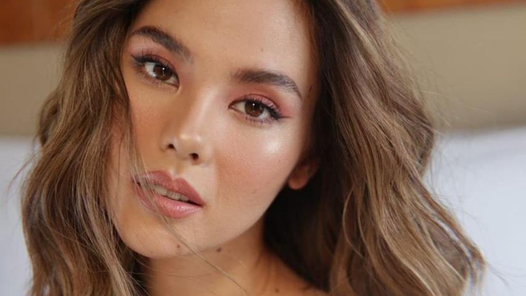 Catriona Gray yang Seksi dan Menawan Hati Catriona Gray yang Seksi dan Menawan Hati