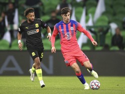 Begitu Dong Mainnya, Chelsea