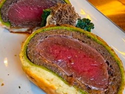 Sajikan Menu Pizza Wellington, Gordon Ramsay Dikritik Pedas!