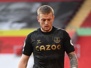 Waduh! Pickford Diancam Dibunuh Gegara Cederai Van Dijk