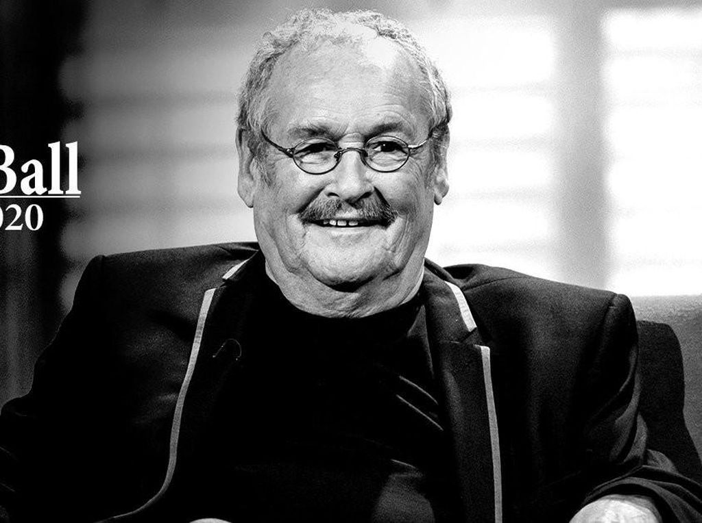 Komedian Bobby Ball Meninggal Dunia karena COVID-19 Komedian Bobby Ball Meninggal Dunia karena COVID-19