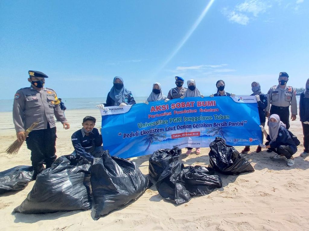 Aksi Sobat Bumi Digelar di Sumatera-Papua saat Hari Sumpah Pemuda Aksi Sobat Bumi Digelar di Sumatera-Papua saat Hari Sumpah Pemuda