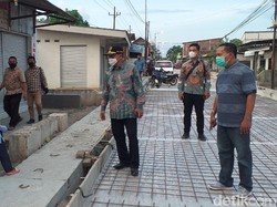 Sidak Jalan Berlubang, Pj Bupati Sidoarjo Instruksikan Ditambal Sementara
