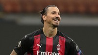 Zlatan Ibrahimovic sudah berusia 39 tahun. Ibra tetap tajam di depan gawang, sejauh ini sudah cetak tujuh gol dan satu assist dari empat laga di Liga Italia untuk AC Milan (Getty Images/Emilio Andreoli)