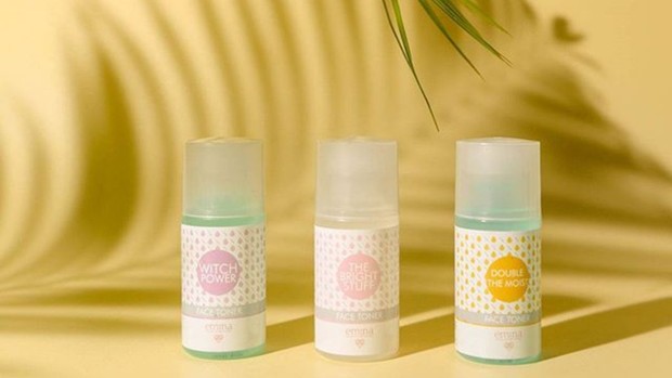Emina The Bright Stuff Face Toner merupakan toner lokal yang mencerahkan wajah