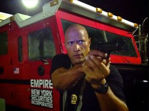Sinopsis Empire State, Film Dwayne Johnson di Bioskop Trans TV