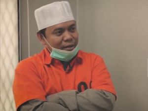 Dituduh Hina NU, Gus Nur Ngaku Terpancing Pertanyaan Refly Harun