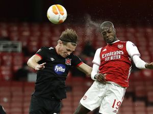 Nicolas Pepe Curhat, Susah Senyum Gegara Minim Tampil di Arsenal