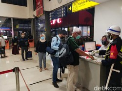 Dua Hari Ini Jelang Libur Nataru, Penumpang Daop 8 Sebanyak 29.863 Orang