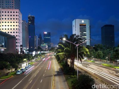 Petang yang Lengang di Ibu Kota