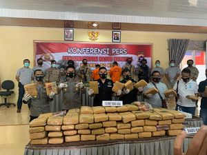 2 Pria di Sumbar Ditangkap Kasus Sabu, Ternyata Simpan Ganja 135 Kg