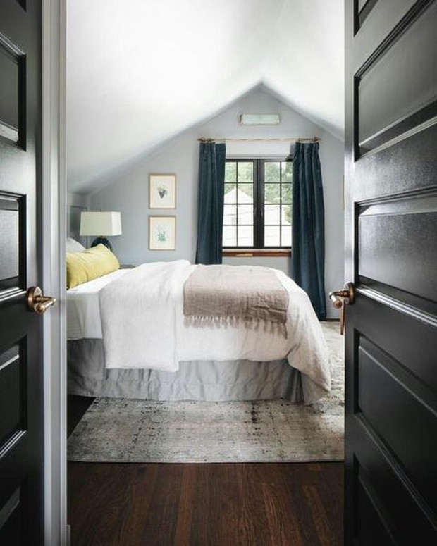 Faktanya hotel bintang lima selalu memakai rok tempat tidur jadi menambahkan kesan mewah.