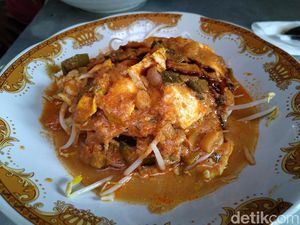 Kepincut Enaknya Toge Goreng Hj. Omah Favoritnya Presiden Jokowi Kepincut Enaknya Toge Goreng Hj. Omah Favoritnya Presiden Jokowi