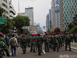 Sejarah: Aksi Simpatik Marinir Tangani Demo 1998 Sempat Dihinggapi Fitnah
