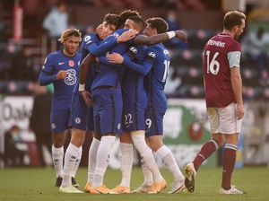 Babak I: Ziyech Bawa Chelsea Ungguli Burnley 1-0