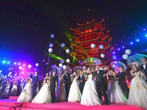 Sempat Jadi Pusat Pandemi Corona, Wuhan Kini Jadi Tujuan Turis