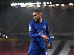 Hakim Ziyech Tak Sabar Jalani Derby London di Pramusim