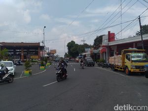 Long Weekend, Kawasan Wisata Pacet Mojokerto Masih Lengang Long Weekend, Kawasan Wisata Pacet Mojokerto Masih Lengang