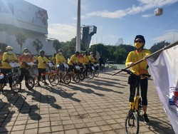 Kemenpora Bersepeda Sambut Hari Sumpah Pemuda