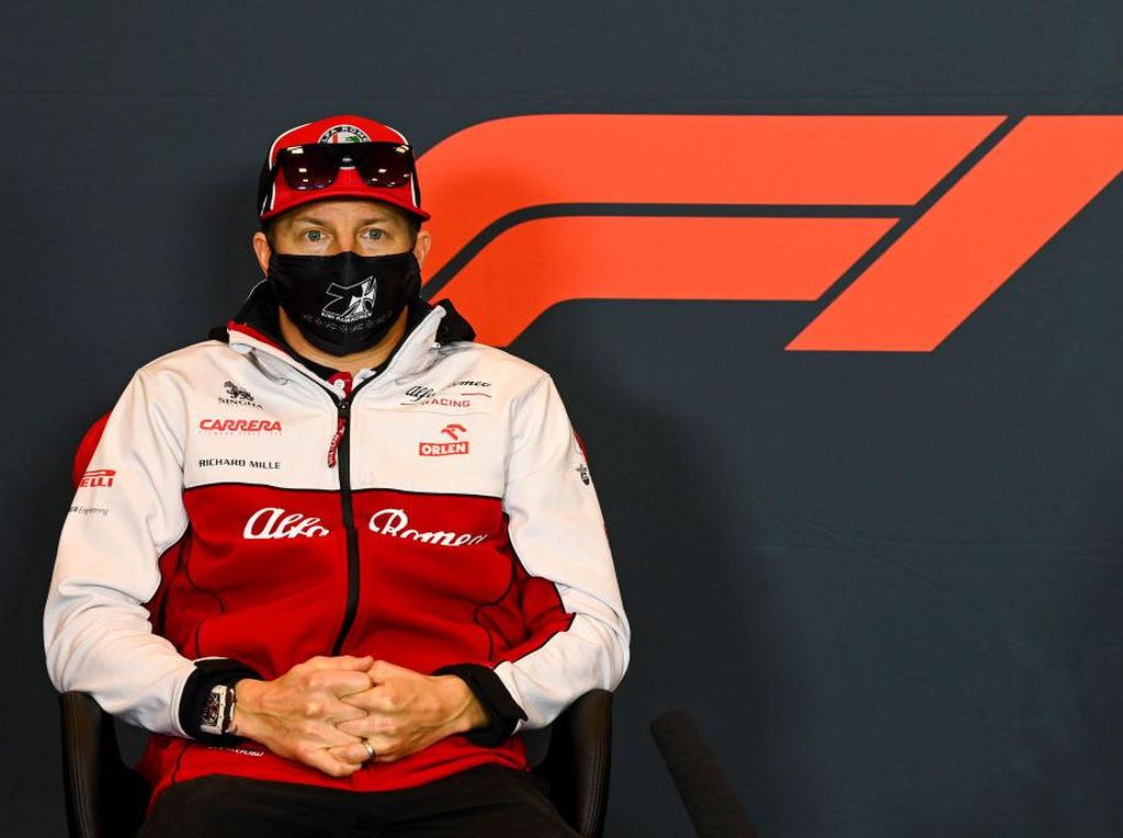Sudah 41 Tahun, Kimi Raikkonen Putuskan Lanjut di Formula 1 2021 Sudah 41 Tahun, Kimi Raikkonen Putuskan Lanjut di Formula 1 2021