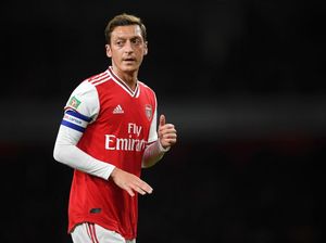 Oezil Bakal Pangkas Gaji Rp 3,4 Miliar demi Gabung Fenerbahce?