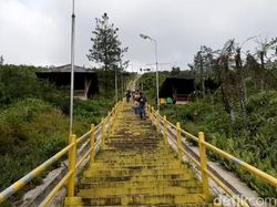 Wisata Kawah Gunung Galunggung Diserbu Pengunjung