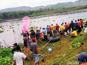 Asatan, Tradisi Warga Bondowoso Berburu Ikan di Bendungan Sampean Baru