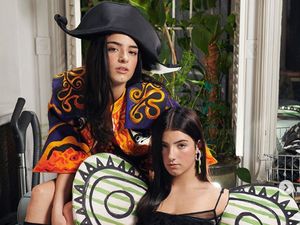 8 Foto Kakak-Adik Cantik Ratu TikTok, Penghasilannya Hingga Rp 58 Miliar