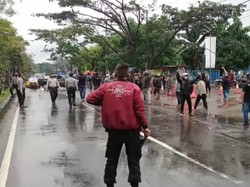 Aksi Tinju di Minimarket Picu Bentrok Dua Ormas di Sukabumi