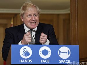 Berlakukan Lockdown, PM Inggris Pastikan Varian Baru Corona Lebih Menular