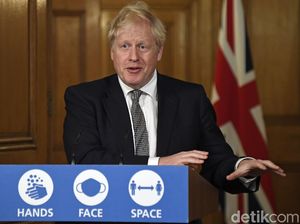 Momen PM Inggris Kehilangan Catatan Pidato Lalu Bahas Peppa Pig World