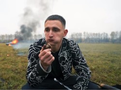 Tajir Level Sultan, YouTuber Bakar Mobil Rp 5,5 M karena Sering Rusak