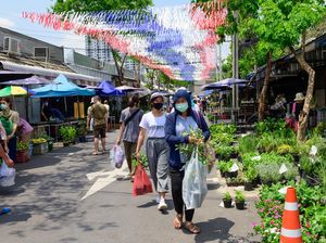 Saat Pasar Chatuchak nan Legendaris Itu Diguncang Penembakan Massal Saat Pasar Chatuchak nan Legendaris Itu Diguncang Penembakan Massal