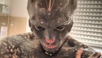 Foto: Penampilan Seram Pria yang Ngaku Black Alien, Dulunya Ganteng 
