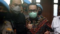 Didakwa Terima Suap Rp 2,1 M, Brigjen Prasetijo Salam Jempol