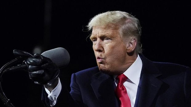President Donald Trump speaks at a campaign rally at Williamsport Regional Airport, Saturday, Oct. 31, 2020, in Montoursville, Pa. (AP Photo/Alex Brandon)