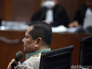 Jaksa Minta Hakim Tolak Eksepsi Irjen Napoleon