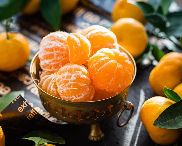 Kandungan vitamn C inilah yang mampu menyehatkan kulit dan mencegah kulit kendur.