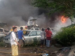 Kebakaran di Bengkel Parung Bogor Hanguskan Ratusan Mobil Bekas