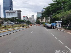 Demo di Patung Kuda Selesai, Massa Buruh Membubarkan Diri